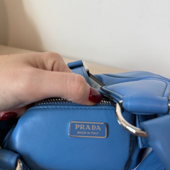 NWT Prada Re-Edition 2002 Moon Bag Nappa Padded Leather In Blue - Picture 10 of 10